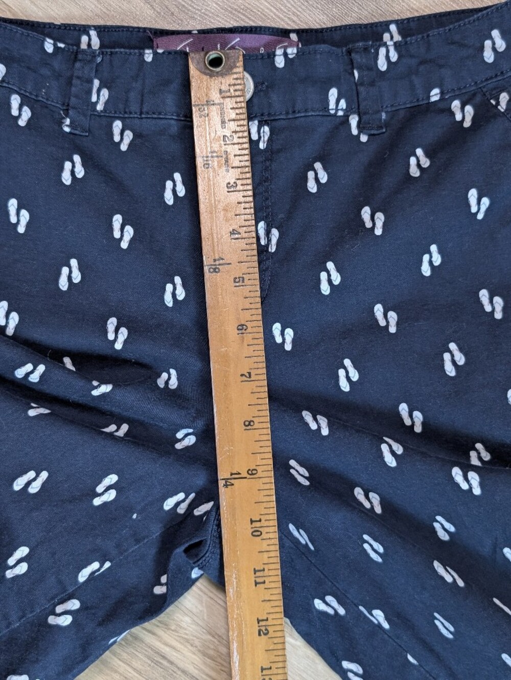 Gloria Vanderbilt' Cotton Blend Navy Shorts/Flip Flops Women's Size 6 - Picture 7 of 9